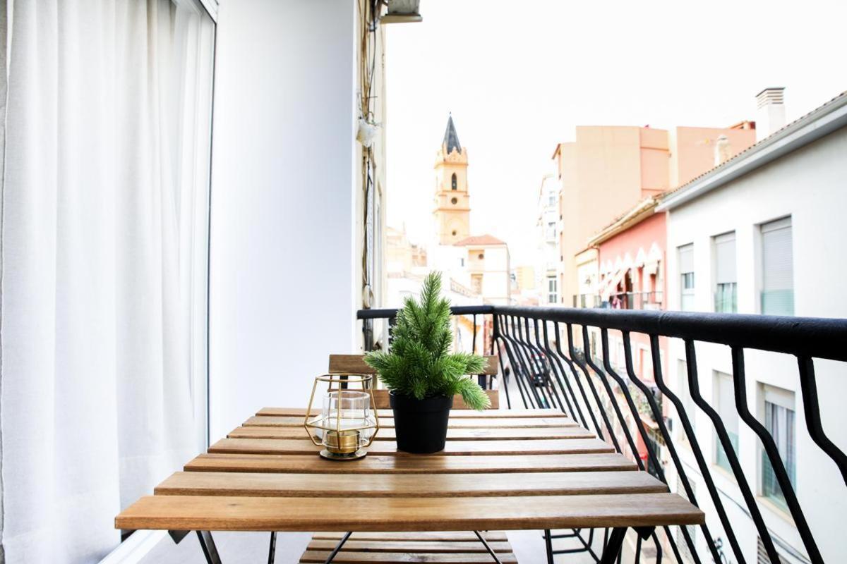 Family Apartment In The Malaga City Center Exteriér fotografie